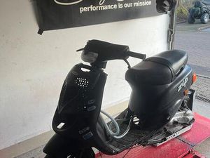 PIAGGIO ZIP1 180 CCM (NO AEROX NO JOG RR) (TAUSCH?)