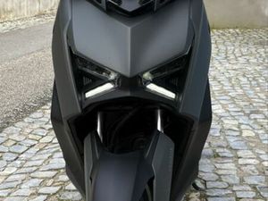 XMAX YAMAHA 125 CC COIMBRA (SÉ NOVA, SANTA CRUZ, ALMEDINA E SÃO BARTOLOMEU)