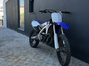 YAMAHA - YZ250F 2015 QUINTA DO CONDE