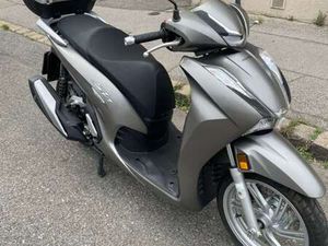HONDA SH 350I INKL. SMART-BOX *WENIG KILOMETER*
