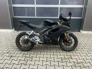 YAMAHA YZF-R125