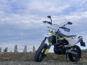 HUSQVARNA 701 SUPERMOTO
