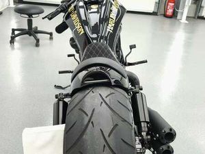 HARLEY-DAVIDSON NIGHT ROD