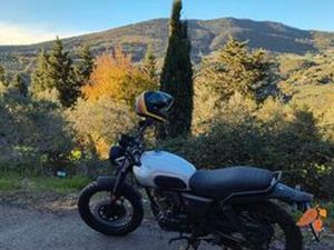 KEEWAY X-LIGHT 125 - 2024