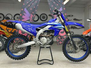 YAMAHA YZF 250 CC ROK 2025 - 54 MTH - TOP SZCZECINEK