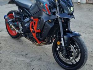 SPRZEDAM PIĘKNĄ YAMAHĘ MT09 FAJNIE DOPOSAŻONA KOLO