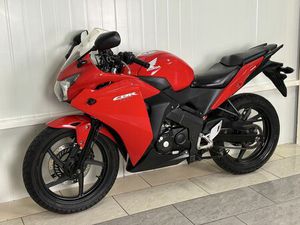 HONDA CBR 125 JC50 #OKAZJA #MALY PRZEBIEG #10 SZT CBR W RÓŻNYCH KOLORA POLANIEC