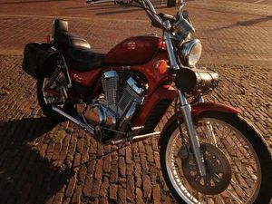 SUZUKI VS 800 HIGHWAY EDITION *BESTZUSTAND*