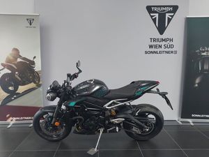 MOTO NEUVE: TRIUMPH STREET TRIPLE 765 RS