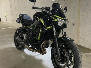 KAWASAKI Z650
