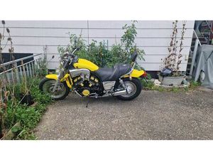 YAMAHA 147PS VMAX EGLI