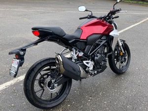 HONDA CB 300 R (<35KW)