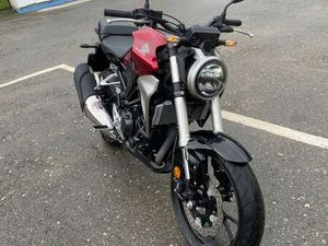 HONDA CB 300 R