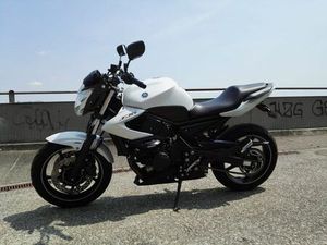 YAMAHA XJ6 ABS, WEISS