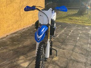 YAMAHA YZ 250