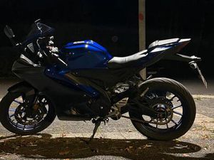YAMAHA YZFR-125 2023