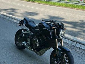 HONDA CB650R MATTE GUNPOWDER BLACK METALLIC