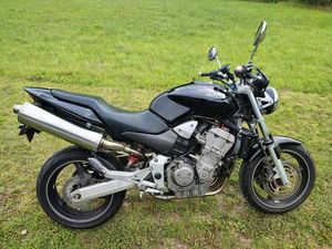 HONDA HORNET 900 SCHWARZ NAKED BIKE