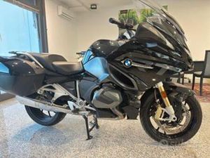 BMW R 1250 RT TRIPLE BLACK
