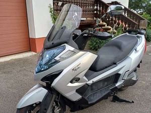 LUXUSROLLER, 58PS, 2 ZYLINDER, NUR 15000KM, SERVIC