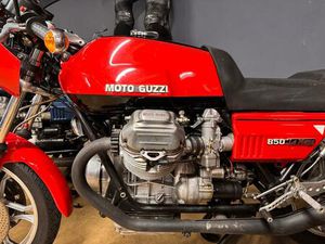 MOTO GUZZI 850 LE MANS 1976