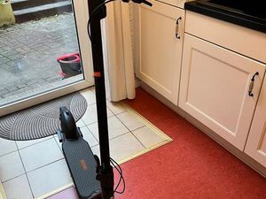 E-SCOOTER „NINEBOT F2 D POWERED BY SEGWAY