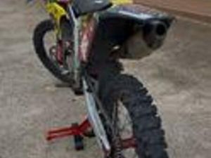 SUZUKI RMZ 250 - 2010