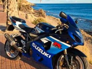 SUZUKI - GSXR 600