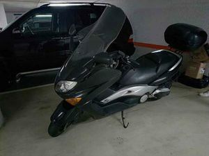 YAMAHA - TMAX