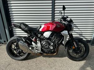 HONDA CB1000R / REIFEN U. SERVICE NEU !! / ZUBEHÖR !!