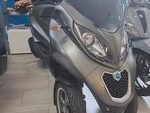PIAGGIO MP3 300