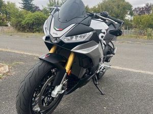 APRILIA TUONO V4
