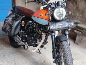 MOTO MASH SEVENTY GULF, 1700 KMS