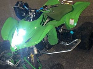 QUAD 400 HOMOLOGUÉS