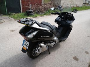 ХОНДА СИЛВЪР УИНГ 600 →