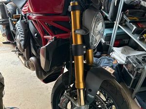 VENDS DUCATI MONSTER 1200S