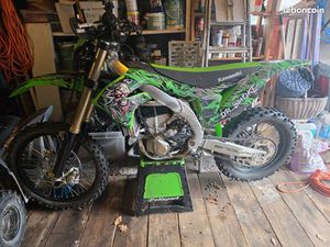 450 KXF HOMOLOGUER