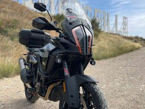 KTM 1290 SUPER ADVENTURE S