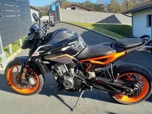 KTM 890 DUKE GP