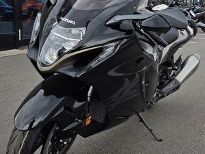 SUZUKI HAYABUSA POWER EDITION