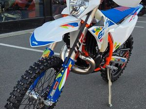 KTM 300 EXC SIX DAYS 2026