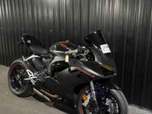 DUCATI PANIGALE * V2* CARFAX * БЕЗ ПЪРВОНАЧАЛНА ВНОСКА