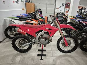 HONDA CRF 250 CM3, 2023 GOD.
