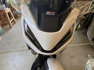 HONDA NT 1100 DCT BIANCO