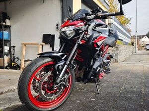 KAWASAKI Z900 GARANTIE / ZUBEHÖR