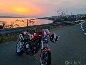 DUCATI MONSTER S2R800