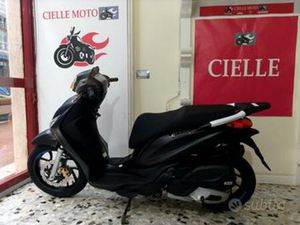 PIAGGIO MEDLEY 125 S - 2025 (DA IMMATRICOLARE)