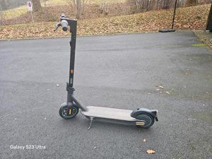 SEGWAY-NINEBOT MAX G30D II, E SCOOTER 65KM REICHWEITE 20KMH