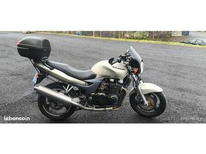 KAWASAKI ZR 750 FF