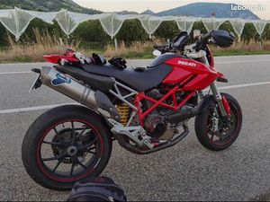 DUCATI 1100 EVO HUPERMOTARD